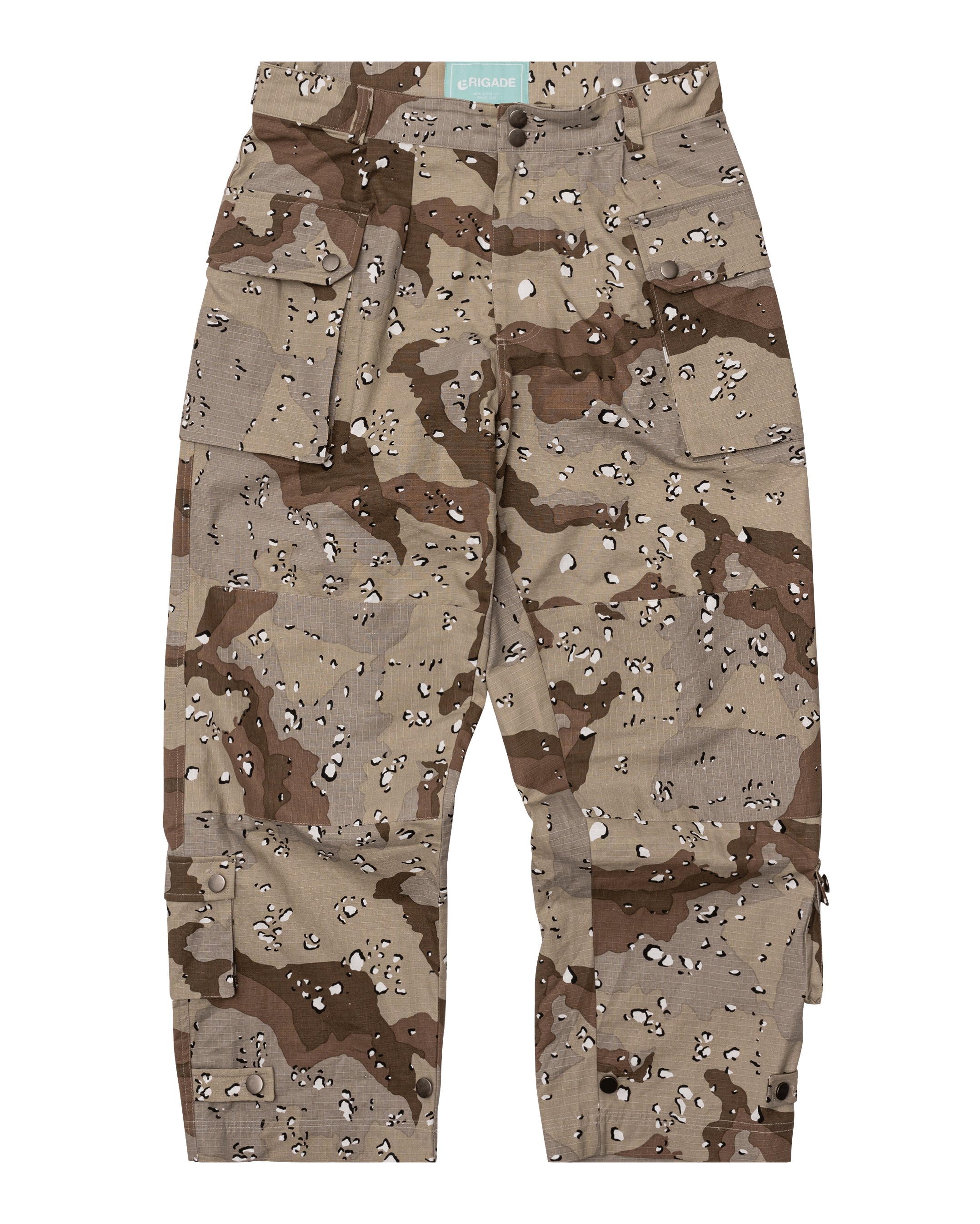 ハーフ・ショートパンツ [COLN] desert camouflage double knee wide bermuda pants Desert Camo Double Knee Shorts – Forever