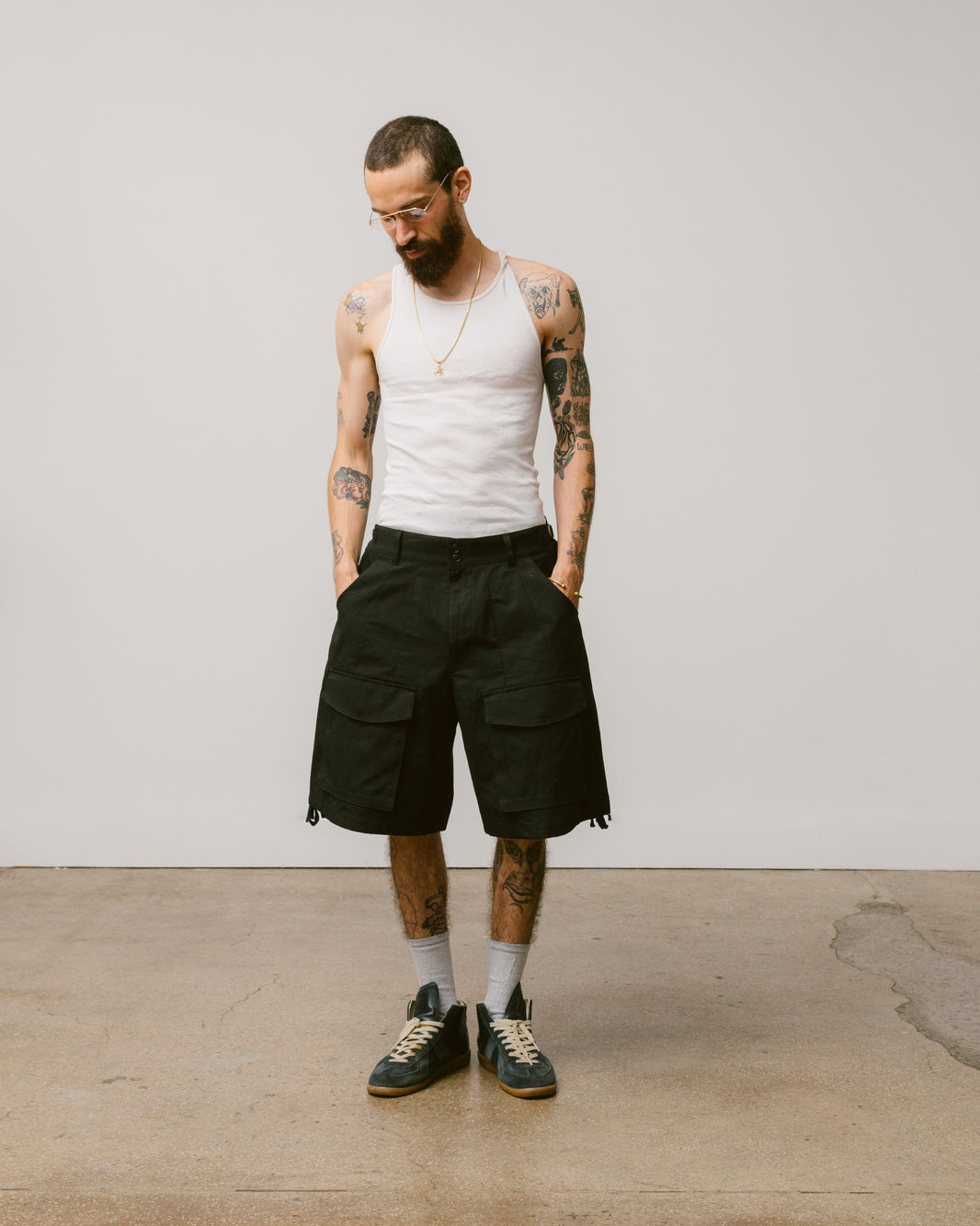 Wide Cargo Shorts
