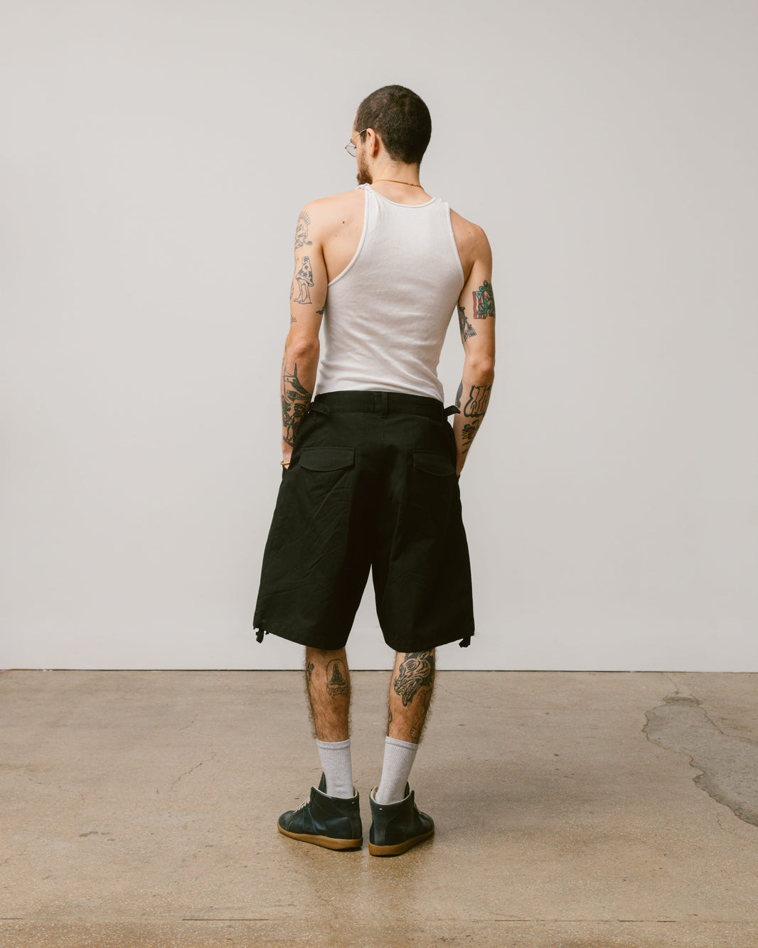 Wide Cargo Shorts